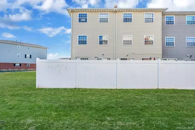 101 Surf Drive #23, Bronx, NY 10473 - Photo 5