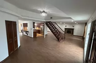 3200 Lydia Ln, Bellmore, NY 11710 - Photo 3