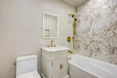 100-25 Queens Boulevard #2R, Forest Hills, NY 11375 - Photo 31