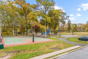 101 Sheldrake Pl, Mamaroneck, NY 10543 - Photo 27