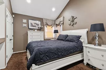 31 Grand Central Avenue, Amityville, NY 11701 - Photo 15