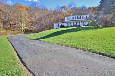 7 Farview Road, Hopewell Junction, NY 12533 - Photo 33