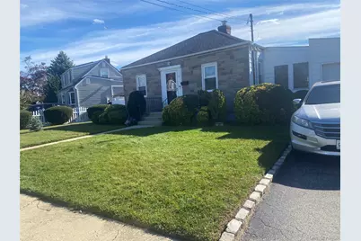 47 Walnut Avenue E, Farmingdale, NY 11735 - Photo 1