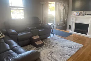 47 Walnut Ave E, Farmingdale, NY 11735 - Photo 5