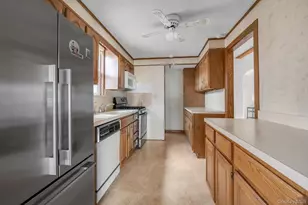 163-45 23rd Ave, Whitestone, NY 11357 - Photo 11