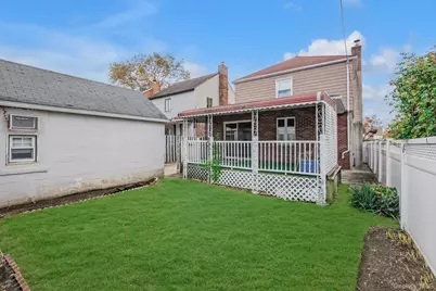 163-45 23rd Avenue, Whitestone, NY 11357 - Photo 31