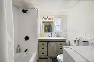 40 Buttercup Dr, Bohemia, NY 11716 - Photo 15