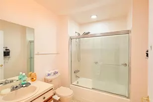 100 Hillside Dr, Middletown, NY 10941 - Photo 9