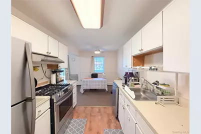 100 Hillside Drive #C1, Middletown, NY 10941 - Photo 7