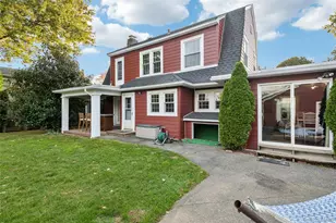 30 School St, East Williston, NY 11596 - Photo 33