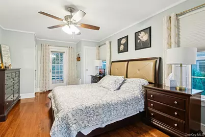 30 School Street, East Williston, NY 11596 - Photo 21