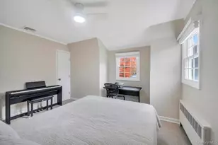 311 Devon Ln, Smithtown, NY 11787 - Photo 13