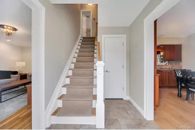 311 Devon Lane, Smithtown, NY 11787 - Photo 11