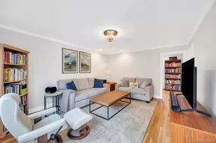 311 Devon Ln, Smithtown, NY 11787 - Photo 3