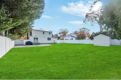 311 Devon Lane, Smithtown, NY 11787 - Photo 25