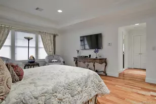 702 Equestrian Way, Westbury, NY 11590 - Photo 17