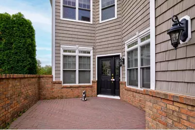 702 Equestrian Way, Westbury, NY 11590 - Photo 3