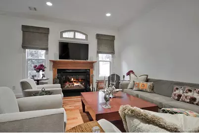 702 Equestrian Way, Westbury, NY 11590 - Photo 11