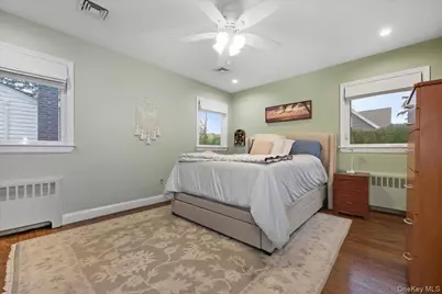 1800 Carlisle Place, Merrick, NY 11566 - Photo 15