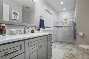 1800 Carlisle Pl, Merrick, NY 11566 - Photo 17