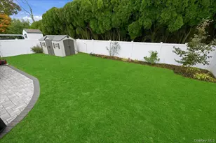 1800 Carlisle Pl, Merrick, NY 11566 - Photo 39