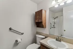 22 Knolls Dr, Stony Brook, NY 11790 - Photo 13