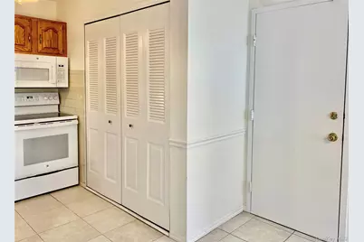 22 Knolls Drive, Stony Brook, NY 11790 - Photo 5