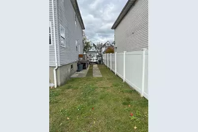 15042 116th Avenue, Jamaica, NY 11434 - Photo 11