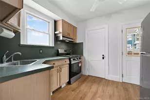 26 W 5th St, Locust Valley, NY 11560 - Photo 11