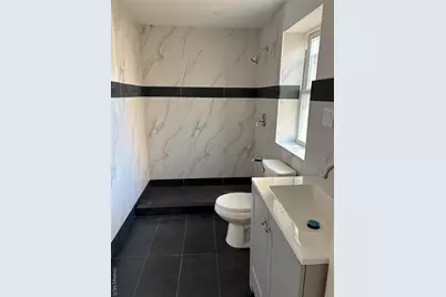 14410 105th Avenue, Jamaica, NY 11435 - Photo 7