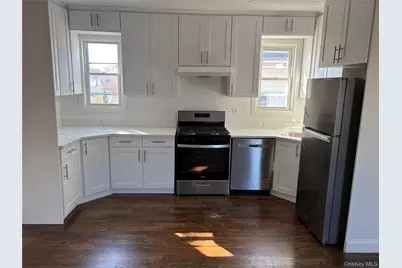 14410 105th Avenue, Jamaica, NY 11435 - Photo 11