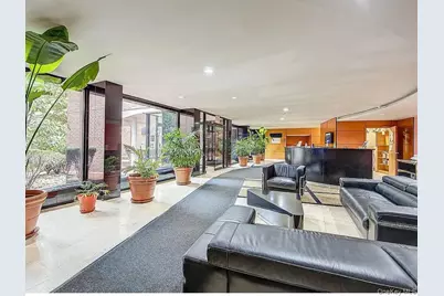 139-15 83rd Avenue #717, Briarwood, NY 11435 - Photo 3