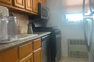 139-15 83rd Ave, Briarwood, NY 11435 - Photo 11