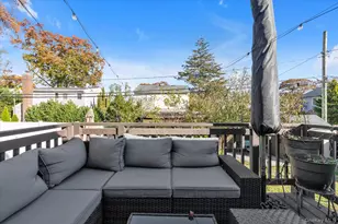 13 Gotham St, Valley Stream, NY 11581 - Photo 17