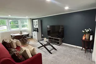 15 Wenmore Ln, Port Jefferson Station, NY 11776 - Photo 3