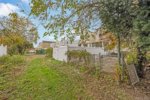 23-38 144th St, Whitestone, NY 11357 - Photo 29