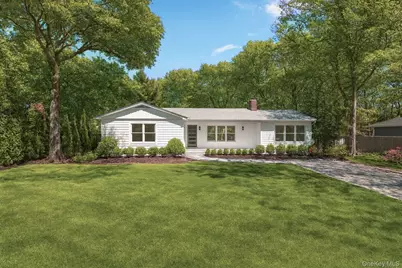 4 Pine Tree Court, East Quogue, NY 11942 - Photo 5