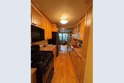 75-34 Bell Blvd #6H, Bayside, NY 11364 - Photo 3