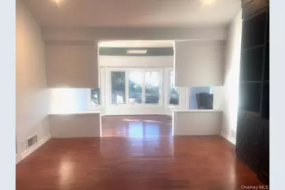 23 Gay Drive, Great Neck, NY 11024 - Photo 5