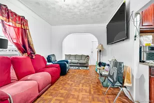 1052 Evergreen Ave, Bronx, NY 10472 - Photo 13