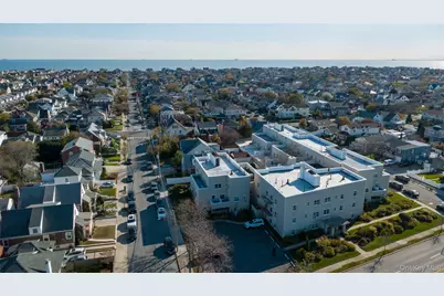 525 Beach 138th Street #A2, Rockaway Park, NY 11694 - Photo 13