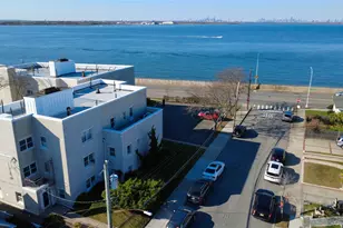 5-25 Beach 138th St, Rockaway Park, NY 11694 - Photo 3