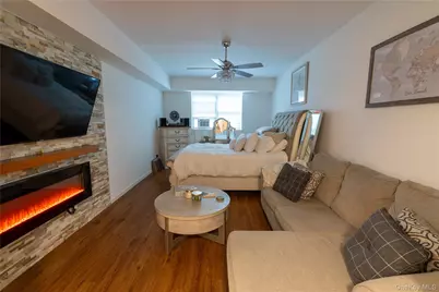 525 Beach 138th Street #A2, Rockaway Park, NY 11694 - Photo 5