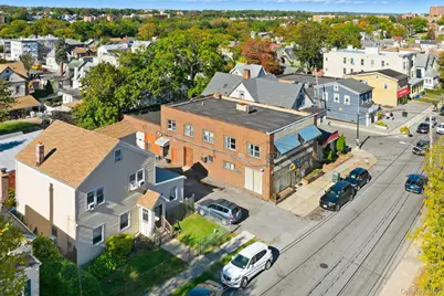 124 W Lincoln Avenue, Mount Vernon, NY 10550 - Photo 1