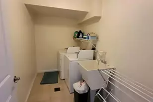 36-17 194th St, Bayside, NY 11358 - Photo 5