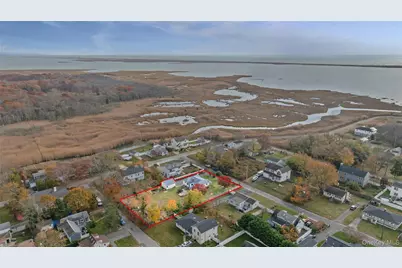 1 Elm Road E, Mastic Beach, NY 11951 - Photo 23