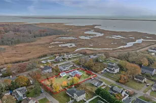 1 Elm Rd E, Mastic Beach, NY 11951 - Photo 23