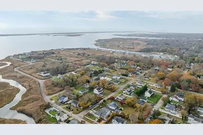 1 Elm Road E, Mastic Beach, NY 11951 - Photo 25