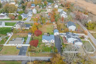 1 Elm Rd E, Mastic Beach, NY 11951 - Photo 21