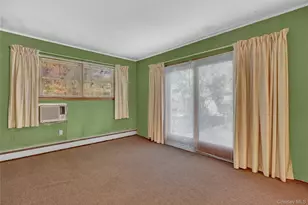 31 Poplar St, Massapequa, NY 11758 - Photo 13